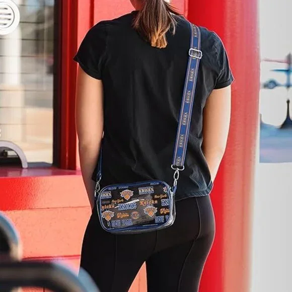 FOCO Unisex's NBA Team Knicks Logo Stripe Clear Crossbody Bag, Retro Print - Picture 4 of 8